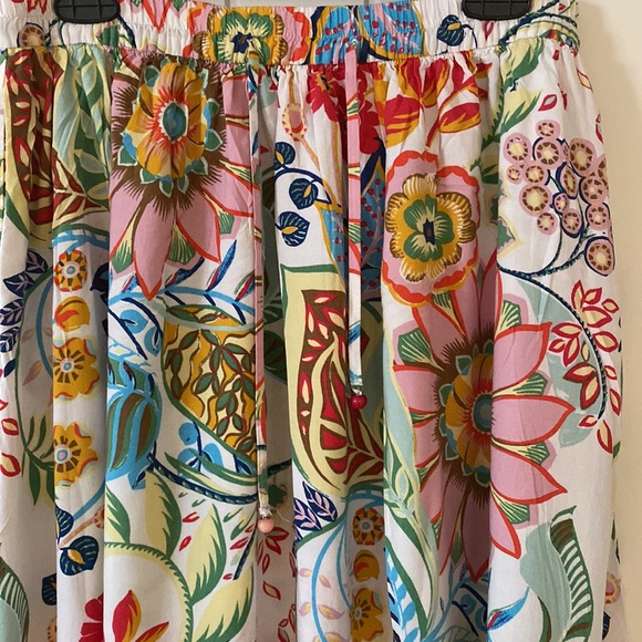 FLORAL PRINTED SKIRT - Picture 2 of 2